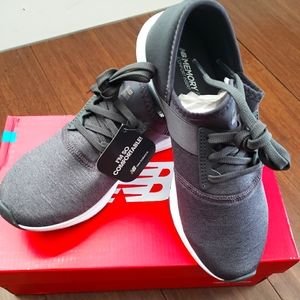 NIB New Balance Running Shoes grey